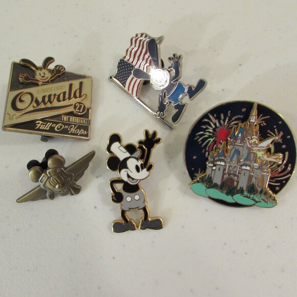 Disney - Lot of 5 Pins - Mickey/Oswald/Spinning Castle - Picture 1 of 14